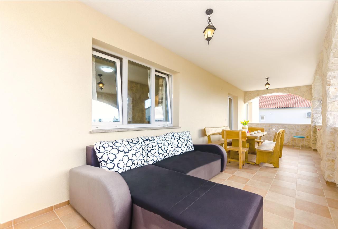 Apartment Luce Vodice Buitenkant foto
